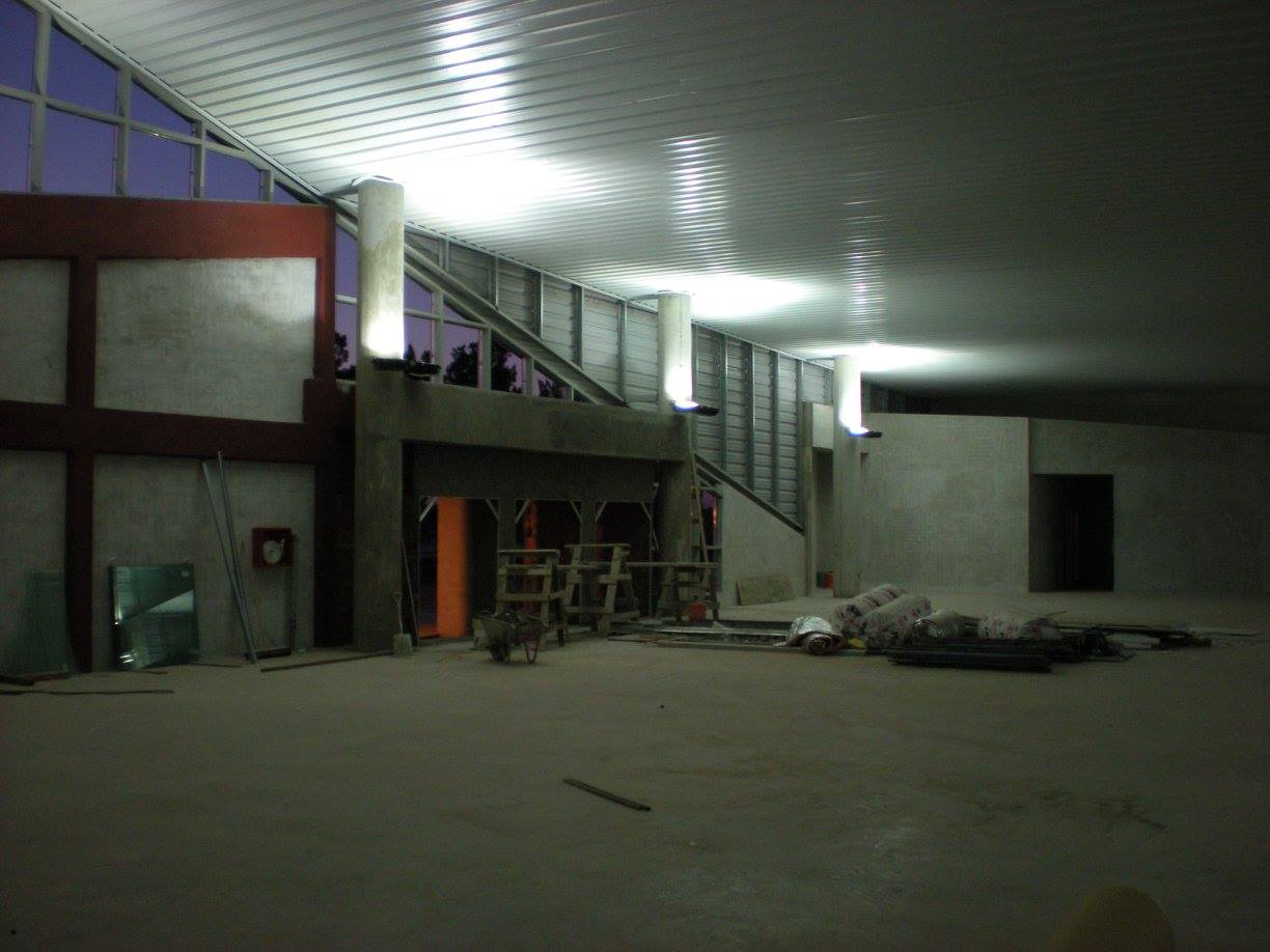 Obras de edificio 24