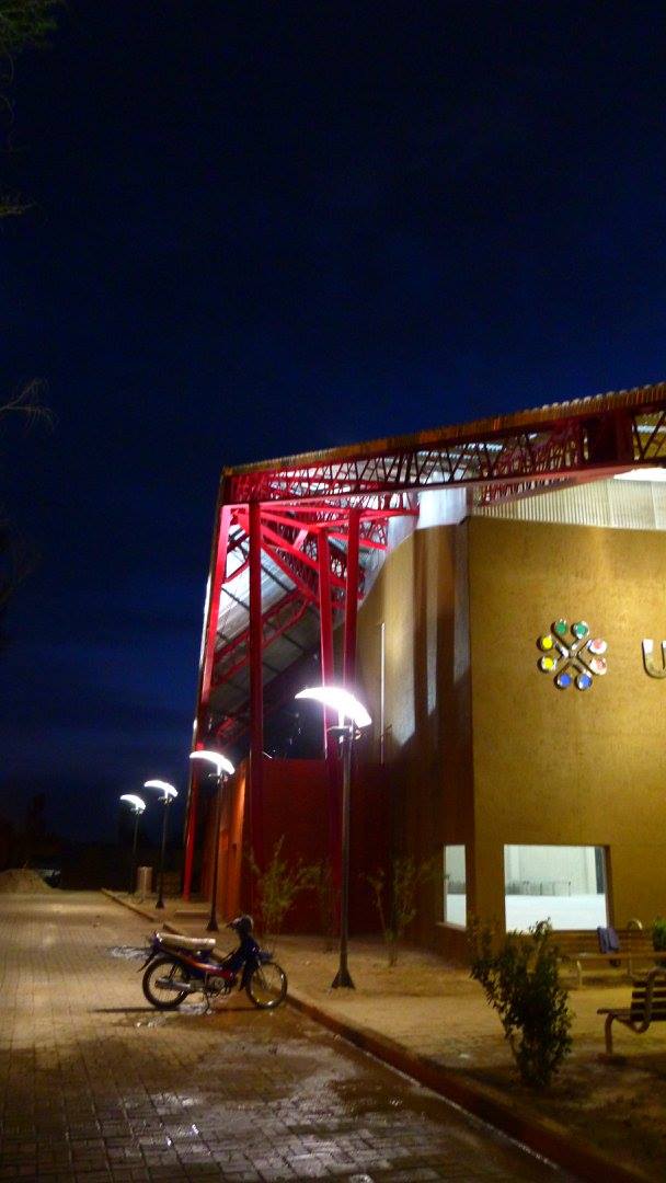 Obras de edificio 18