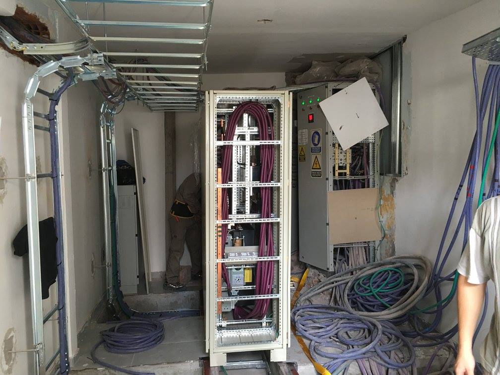 Tableros eléctricos 12